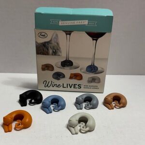 Fred Wine Lives Cat Drink Markers - Multicolor